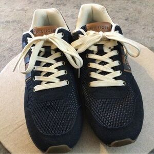 Mens Tommy Hilfiger Navy Sneaker Size 9.5